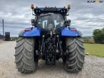 New Holland T7.270 Auto command tractor 6