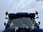 New Holland T7.315 tractor 29