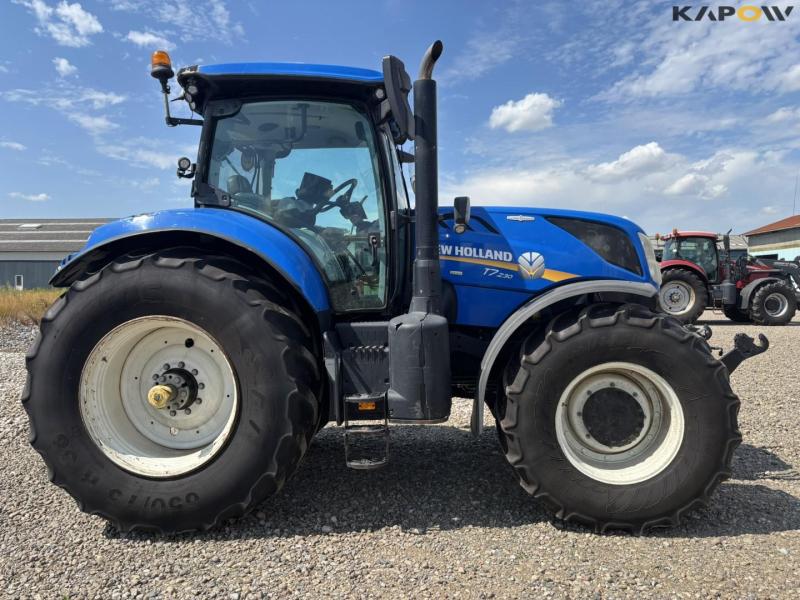 New Holland T7.230 tractor 4