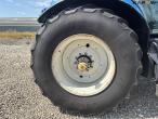 New Holland T7.230 tractor 29
