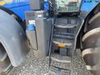 New Holland T7.230 tractor 48