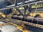 New Holland TF 78 combine harvester 98