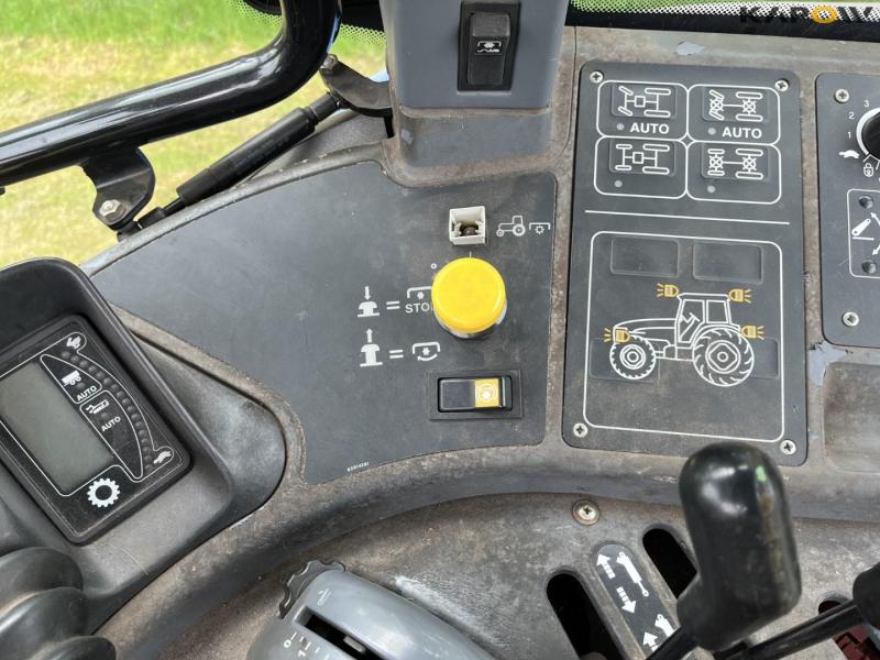 New Holland TM165 ultra tractor 40