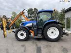 New Holland TS135A tractor with Epoke arm mower 8