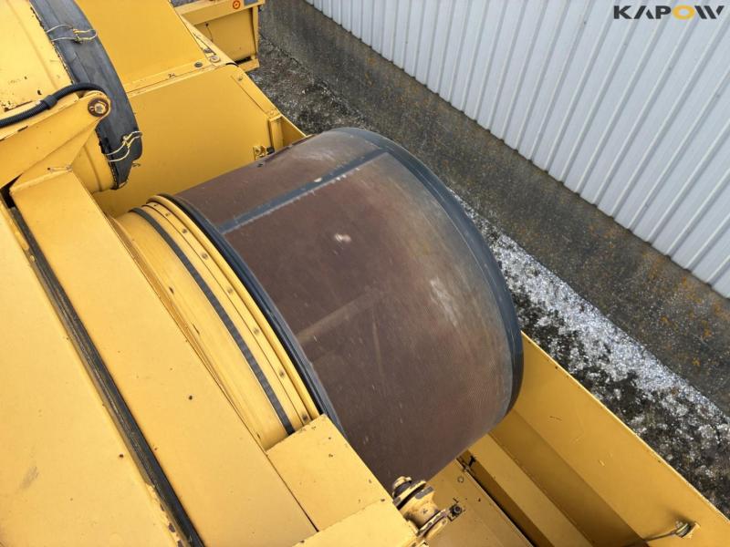 New Holland TX68 plus combine harvester 70