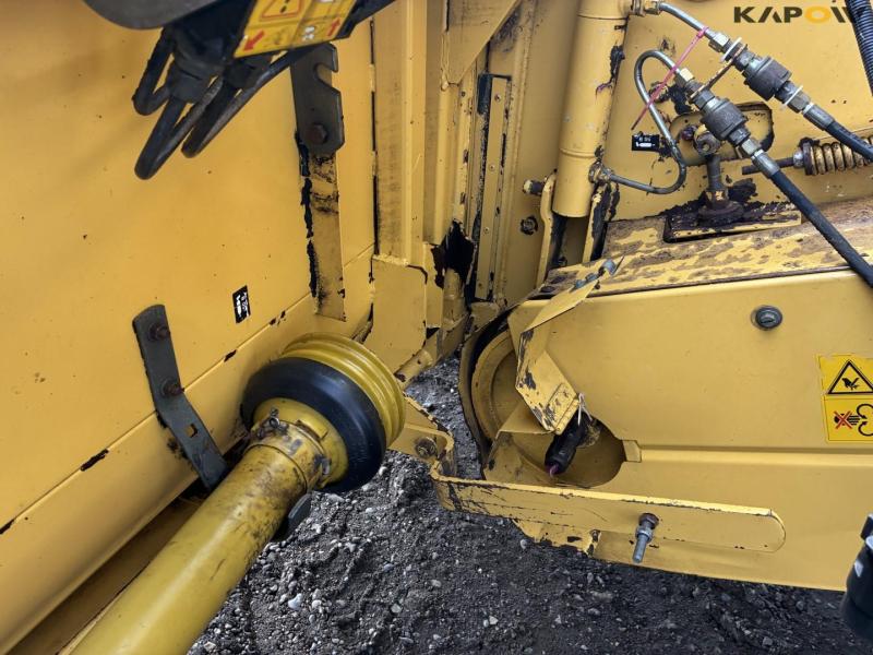 New Holland TX68 plus combine harvester 77