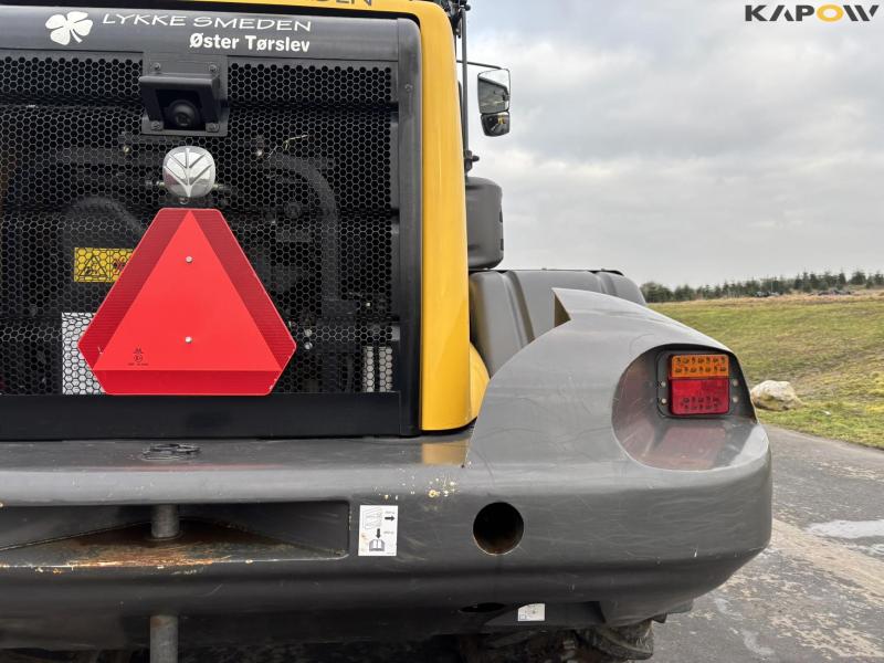 New Holland W170D wheel loader 42