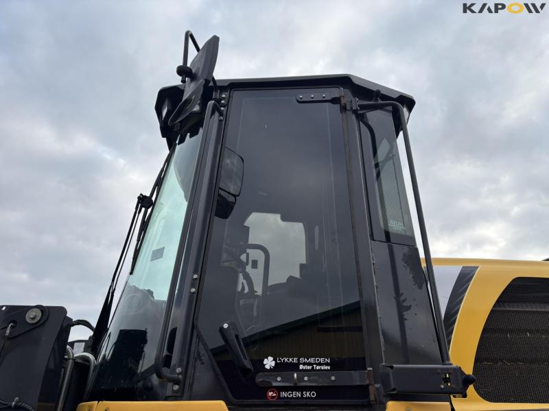 New Holland W170D wheel loader 57