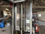 NH SB 500 stainless pallet truck 18