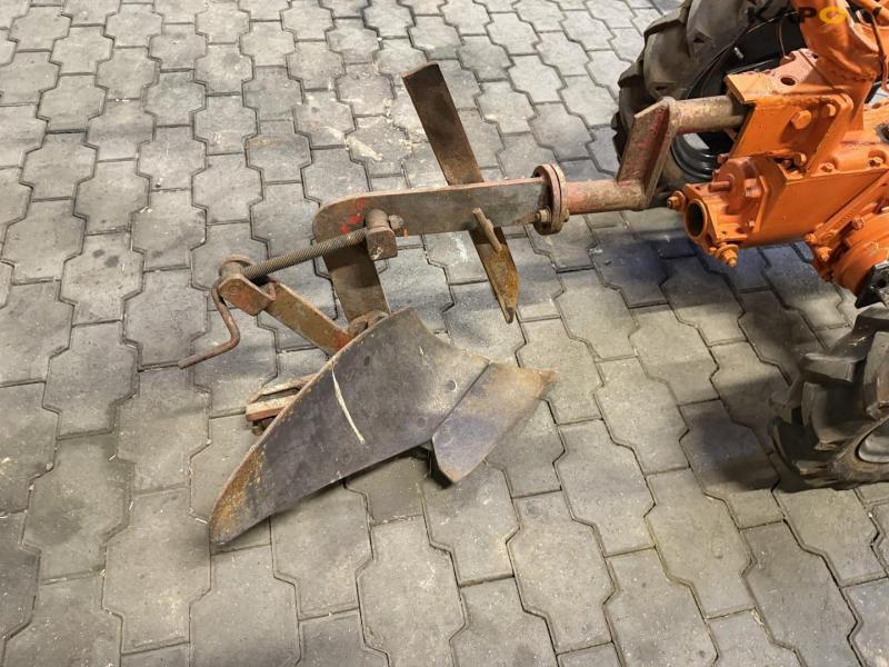 Nibbi tool carrier with plow 26