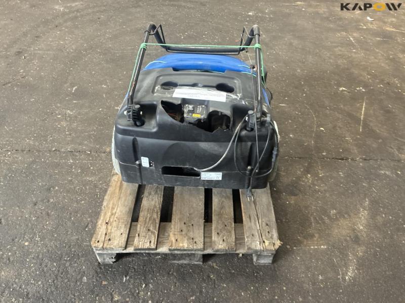 Nilfisk Floortec 350 sweeper 6