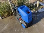 Nilfisk HM 4M hot water cleaner 3