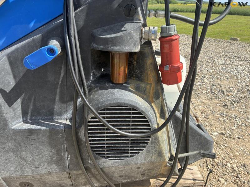 Nilfisk MH 7P hot water cleaner 12
