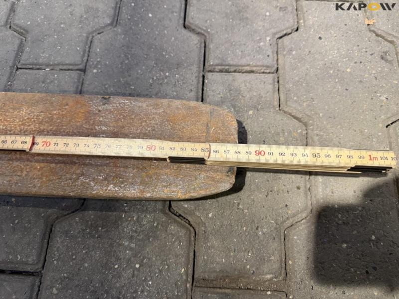 Nissan EH02 A 20U diesel truck 38