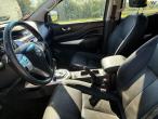 Nissan Navara pickup 21