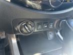 Nissan Navara pickup 26