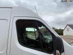Nissan NV400 van 16