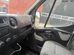 Nissan NV400 van 38