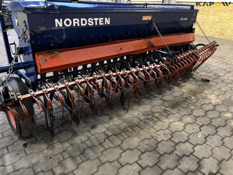 Nordsten Lift-o-Matic CLB 300M seed drill 7
