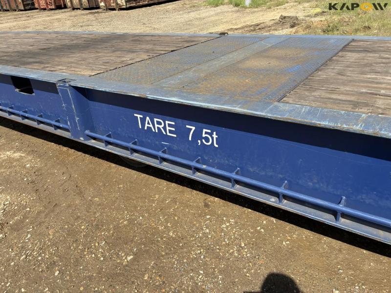 Novatech RT100 flat rack 21