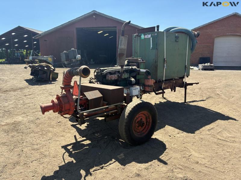 Novatti water pump with diesel engine and large tank 5