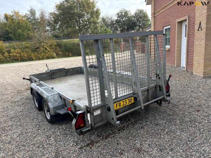 Nugent Pt126 trailer 7