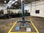 NVG Master 1066 column lift 2