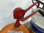 Oil/Grease and coolant 10
