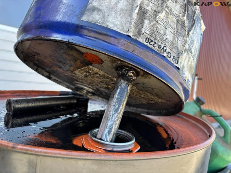 Oil equipment 10