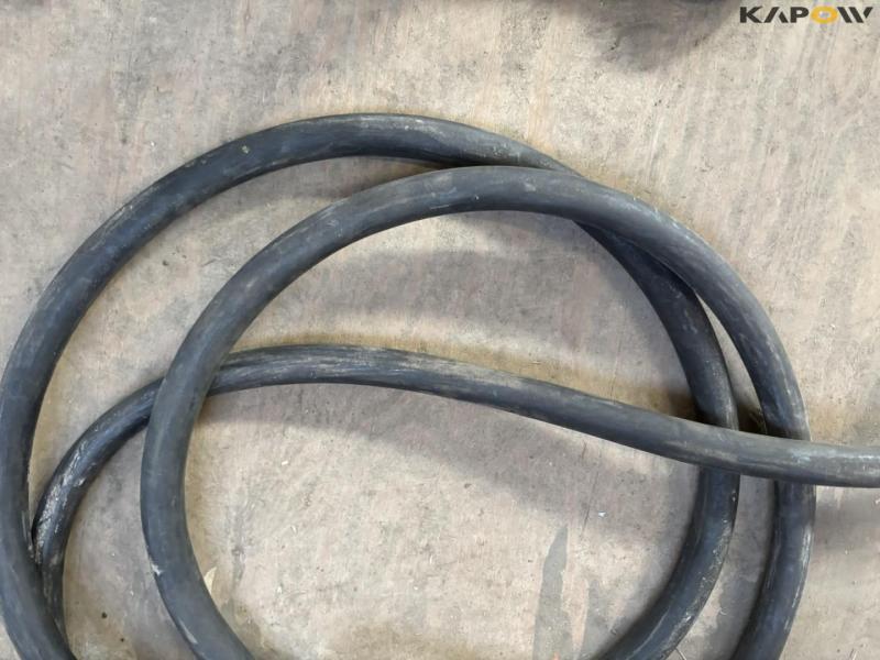 Oil pump and diesel gun 6