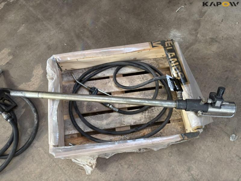 Oil pump and diesel gun 12