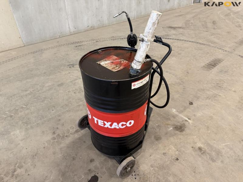 Oil pump and trolley 1