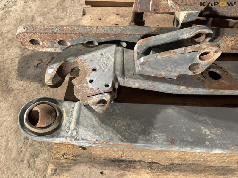 Original Fendt 820 lift arms and hollow boom 16