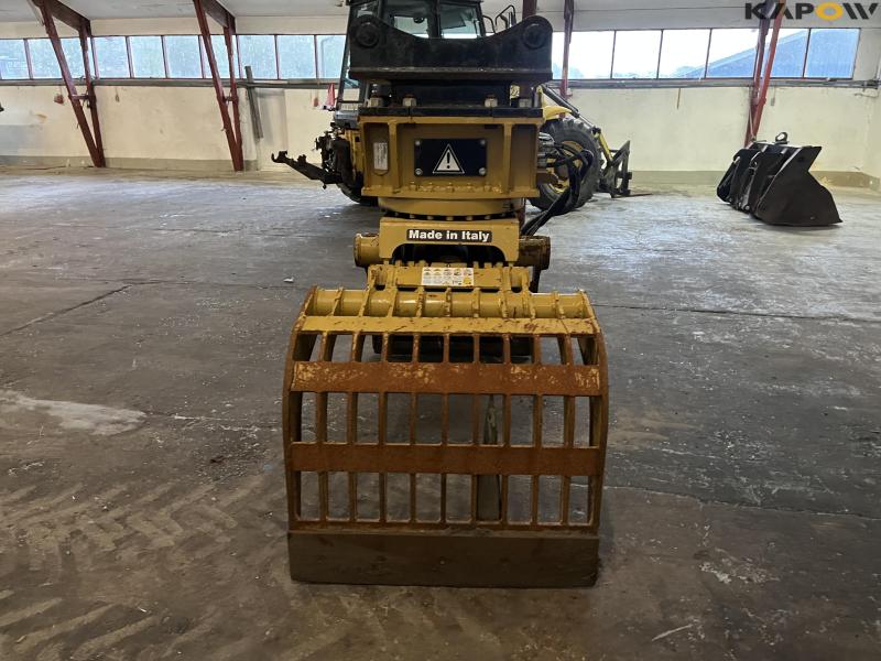 OSA GR15 sorting and demolition grab 8