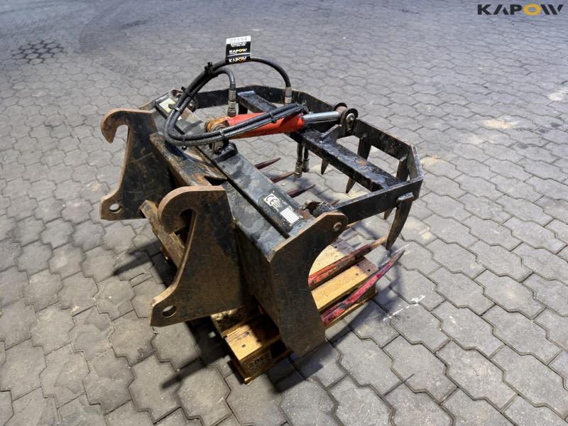 Assault grip with Giant hitch 5