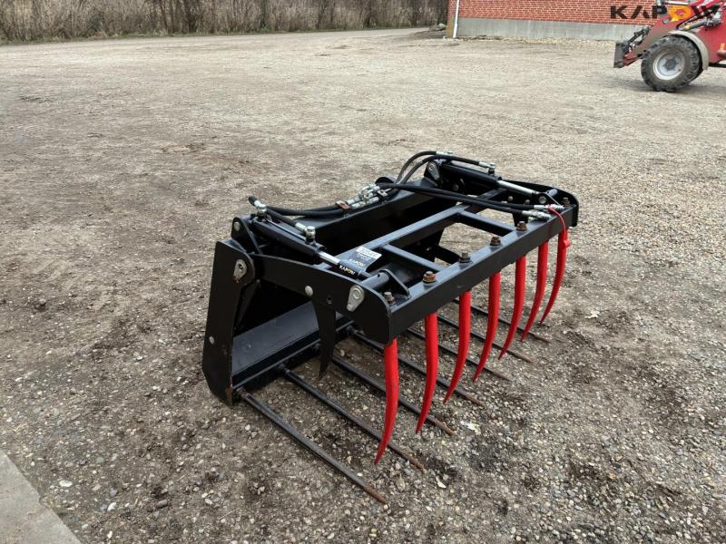 Assault claw with Weidermann hitch 3