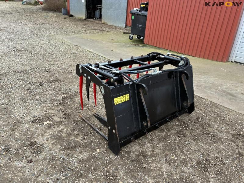 Assault claw with Weidermann hitch 5