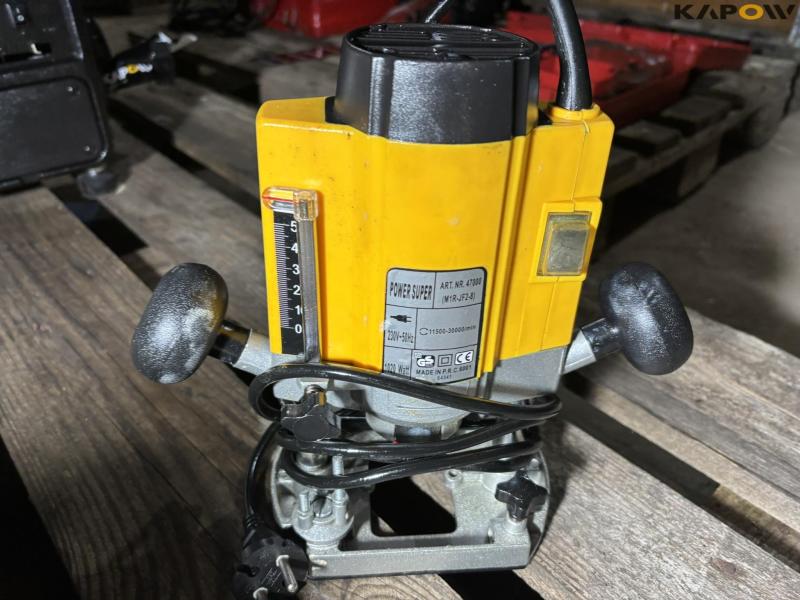 Router bits 2 pcs. 9