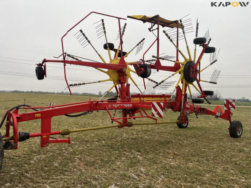 Pöttinger Eurotop 851A rake 1