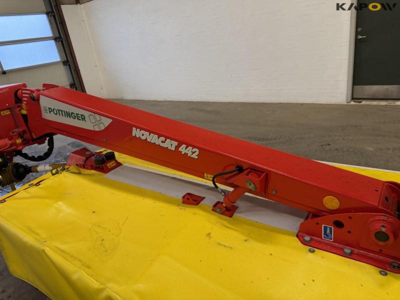Pöttinger Novacat 442 mower 8