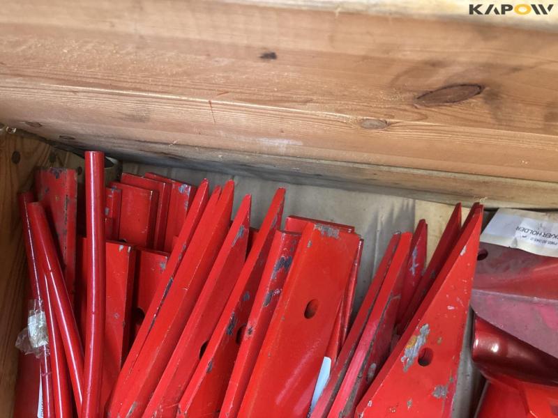 Pöttinger plough and harrow wear parts 33