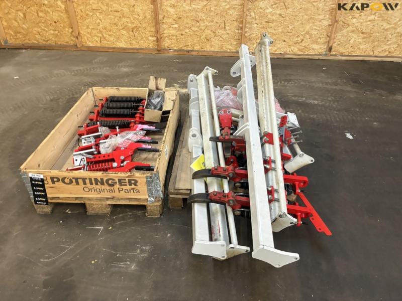 Pöttinger wheel mark eradicator and frame 2