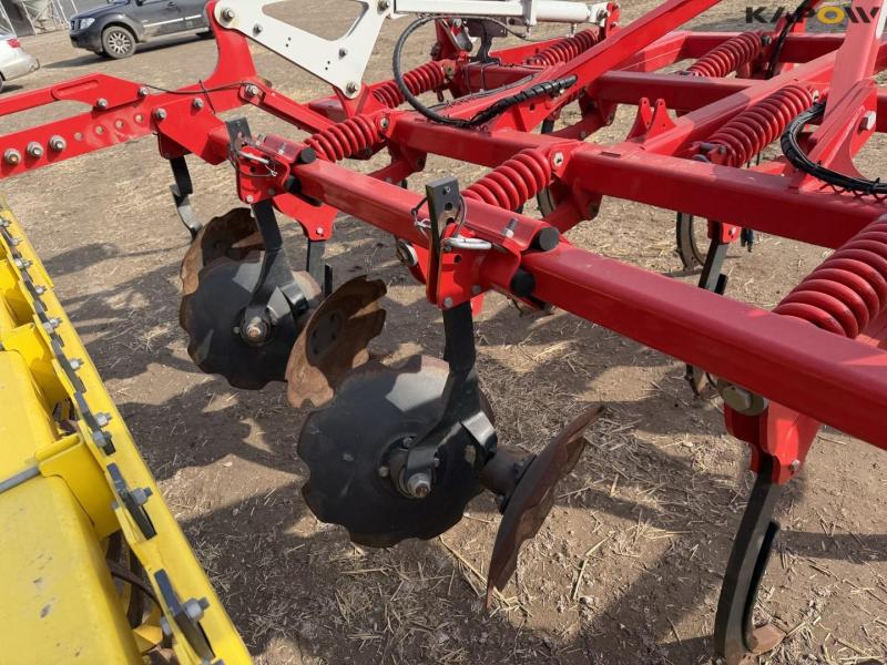Pöttinger Syncro 3530 nova depth harrow 31