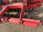 Pöttinger terradisc 4001 harrow with seed equipment 9