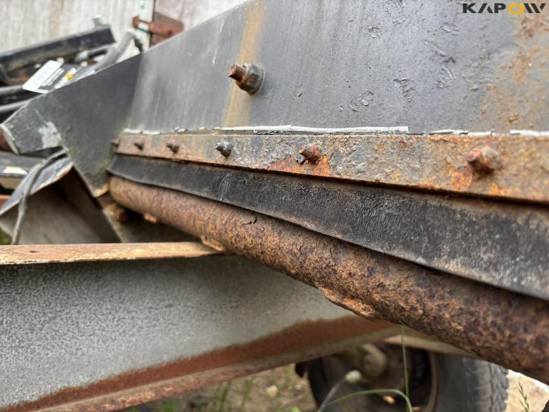 P. Olsson's snow scraper and salt paver 18