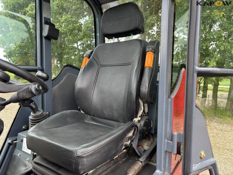 PACAM 3040 skid steer loader with cabin 57