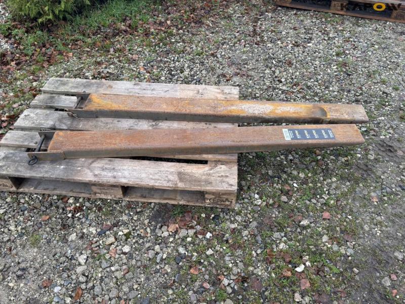 Pallet fork extension 2