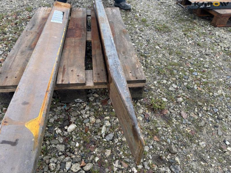 Pallet fork extension 5