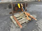 Pallet forks with Avant hitch 3
