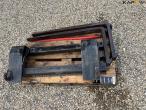 Pallet forks with euro hitch 2